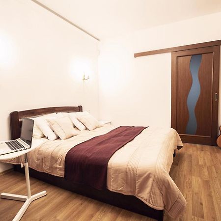 Sova Apartment Lviv Сenter Сity Dış mekan fotoğraf