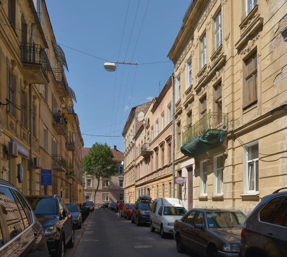 Sova Apartment Lviv Сenter Сity Dış mekan fotoğraf